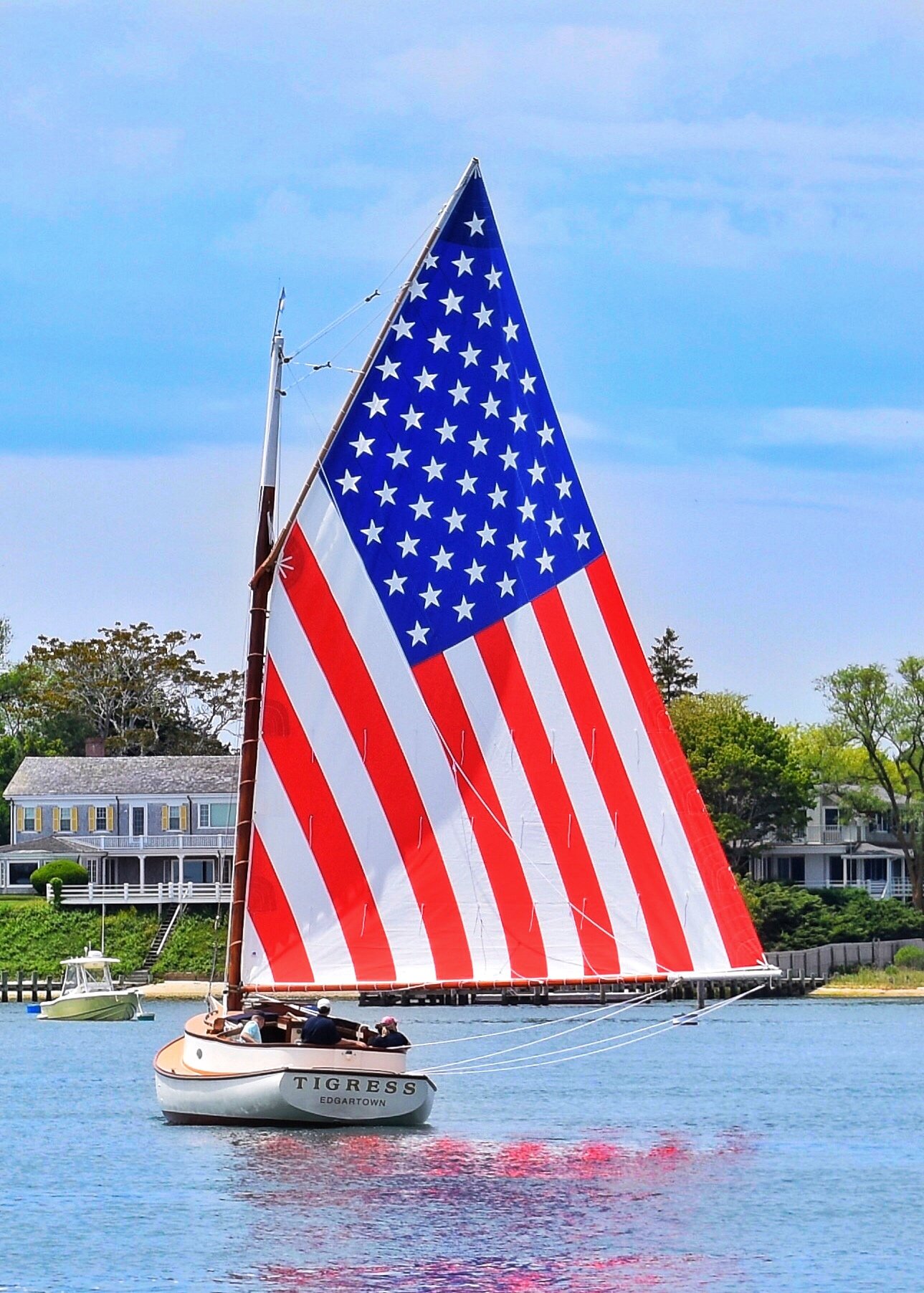 Private Sailing Charters in Edgartown, Martha's Vineyard Catboat Charters