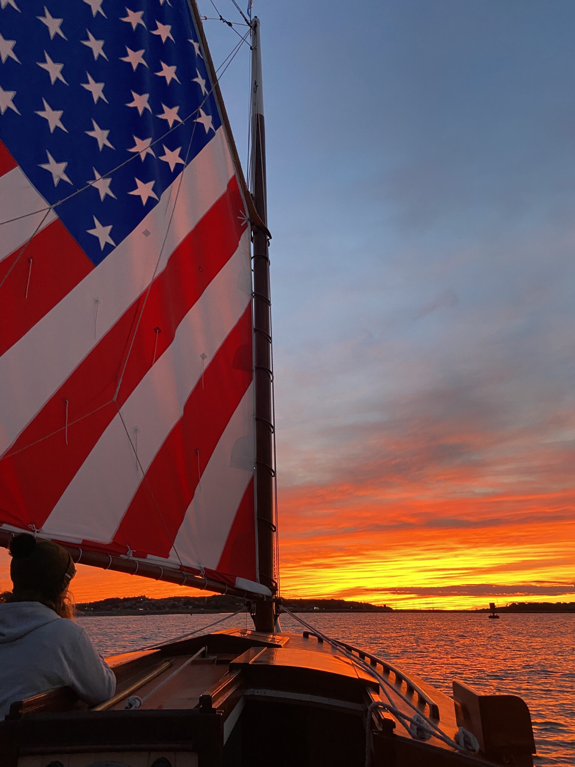 Martha's Vineyard Boat Tours (Pricing & Charges) Catboat Sailing Charters